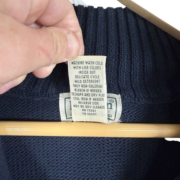 VINTAGE L.L. Bean Men’s Knit Quarter Zip Sweater in Navy Blue Size XL - Picture 9 of 10